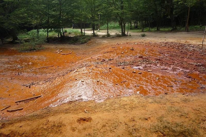 image038.jpg - “Devil's Spring”, part of “Devil’s Town” locality